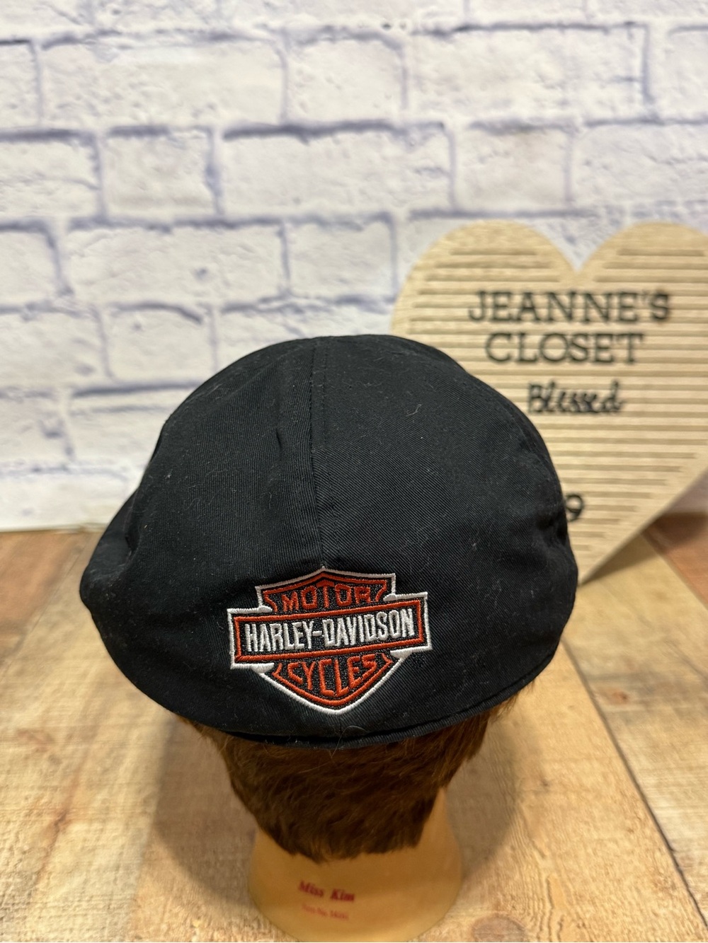 Harley Davidson Bar & Shield Newsboy Flat Cap Roadster Biker Hat
Pre owned good